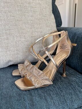 Jessica Simpson Metallic Gold Crystal Ruffle Strappy Heels